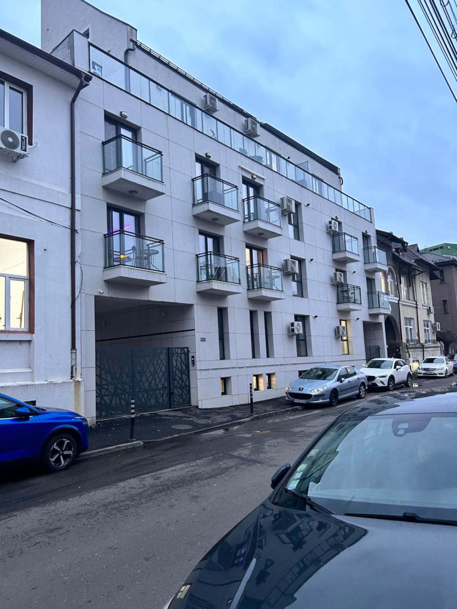 Elegance Apartment Bucharest Exterior photo