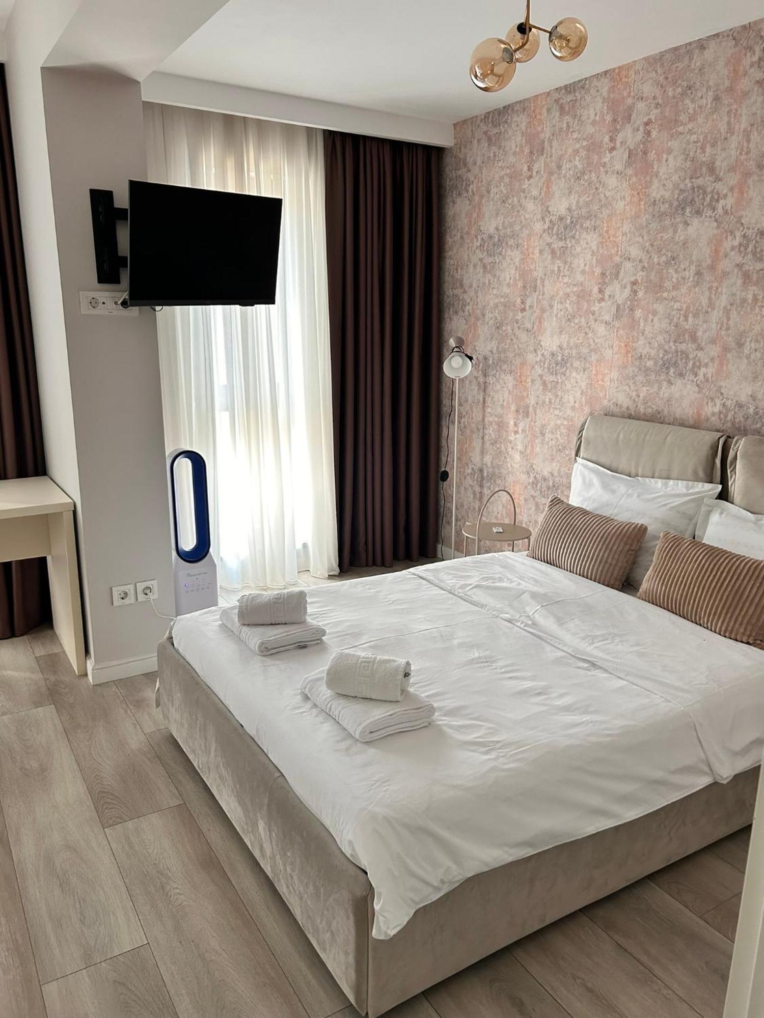 Elegance Apartment Bucharest Exterior photo